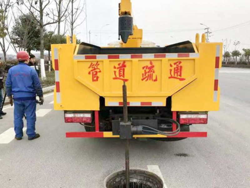 岳麓区枫林路 金星路疏通渠道 抽泥浆 抽粪 抽污水