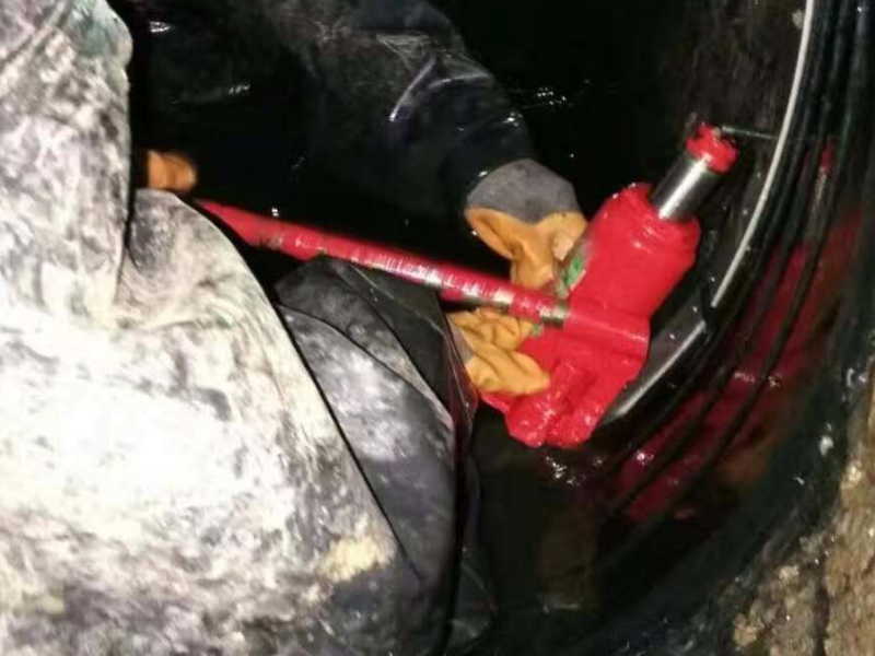 厨房洗菜池下水疏通怎样收费的啊长沙岳麓区有网点