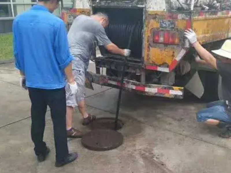 岳麓区高压车疏通下水道、抽粪、马桶疏通、换管修管