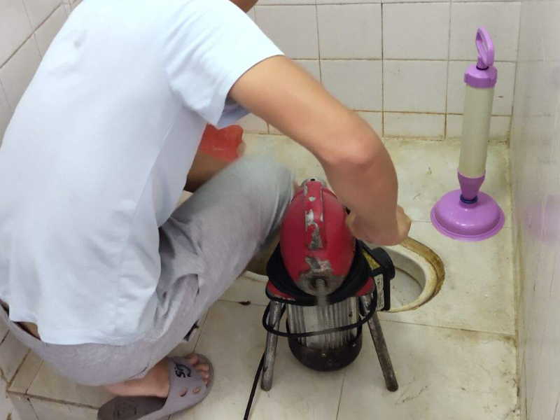 厨房洗菜池下水疏通怎样收费的啊长沙岳麓区有网点