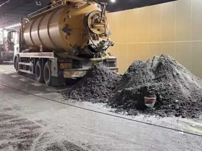 请问在岳麓疏通厕所怎么联系